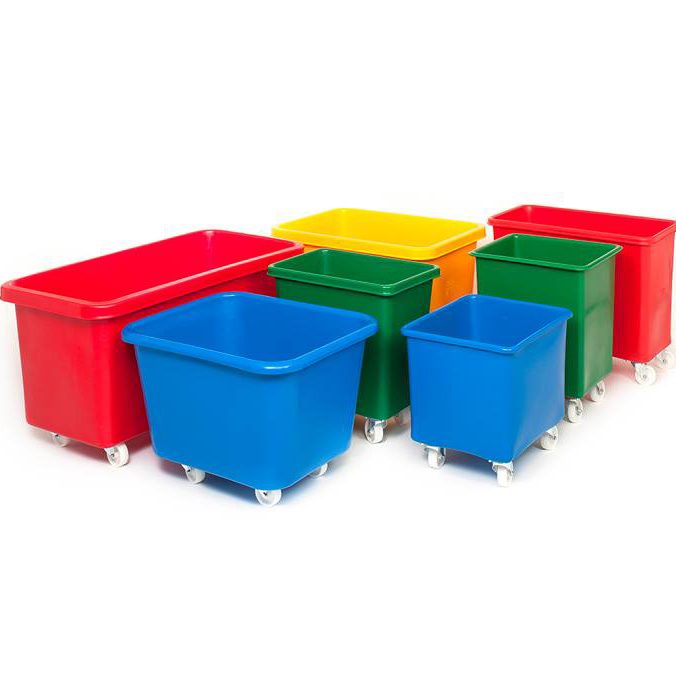 Farbenvielfalt der Plastikrollwagen